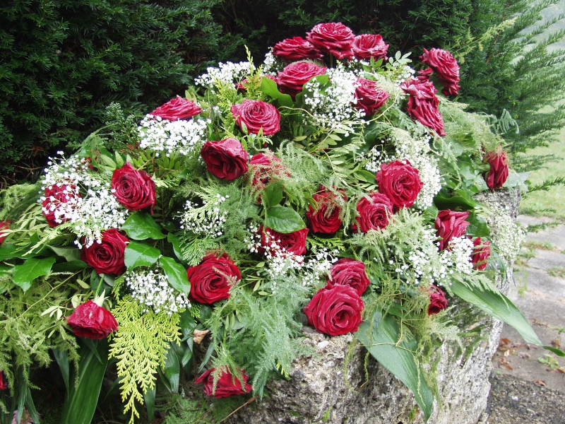 funeraire-GILETTE-min_roses-61203